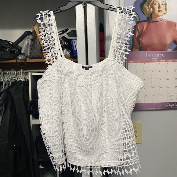 Top - Picture 1 of 4